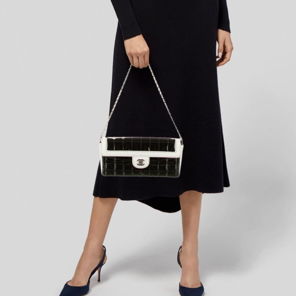 Chanel Vintage Chocolate Bag - Picture 6 of 8